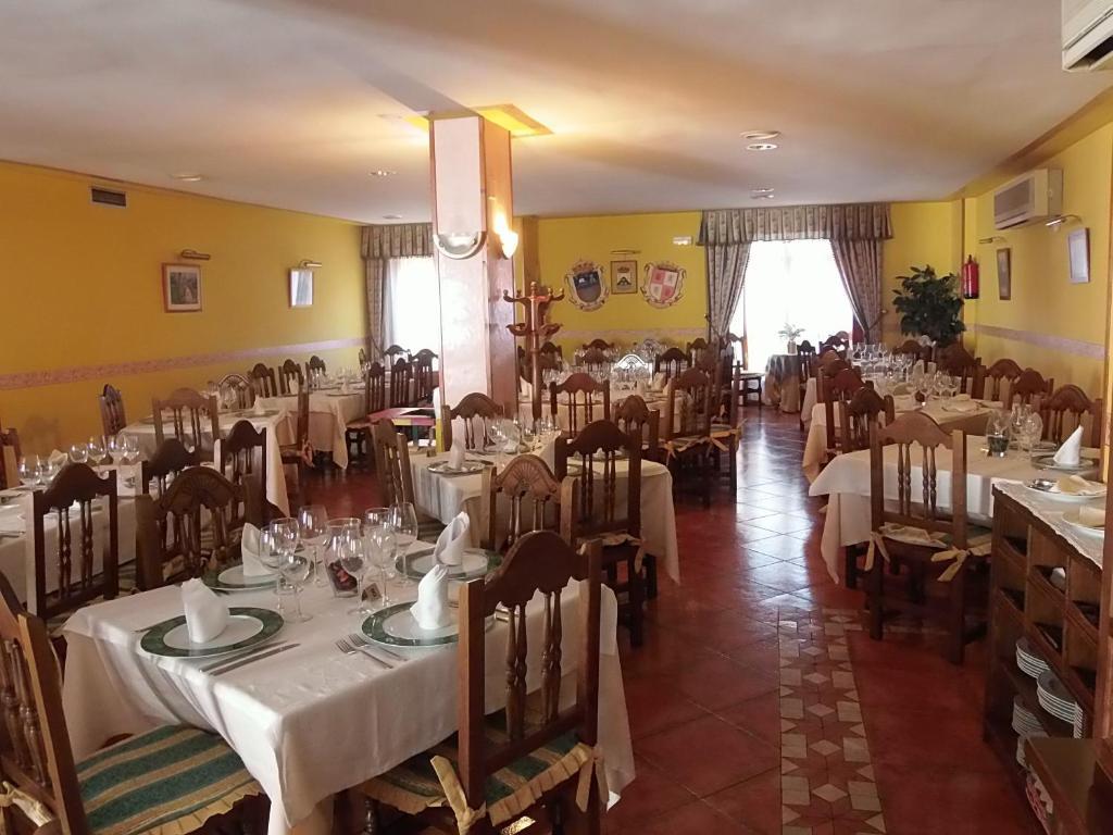Hostal-Restaurante San Antolín Tordesillas Exterior foto