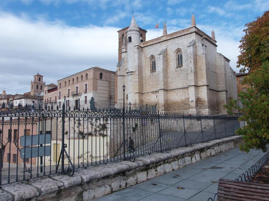 Hostal-Restaurante San Antolín Tordesillas Exterior foto